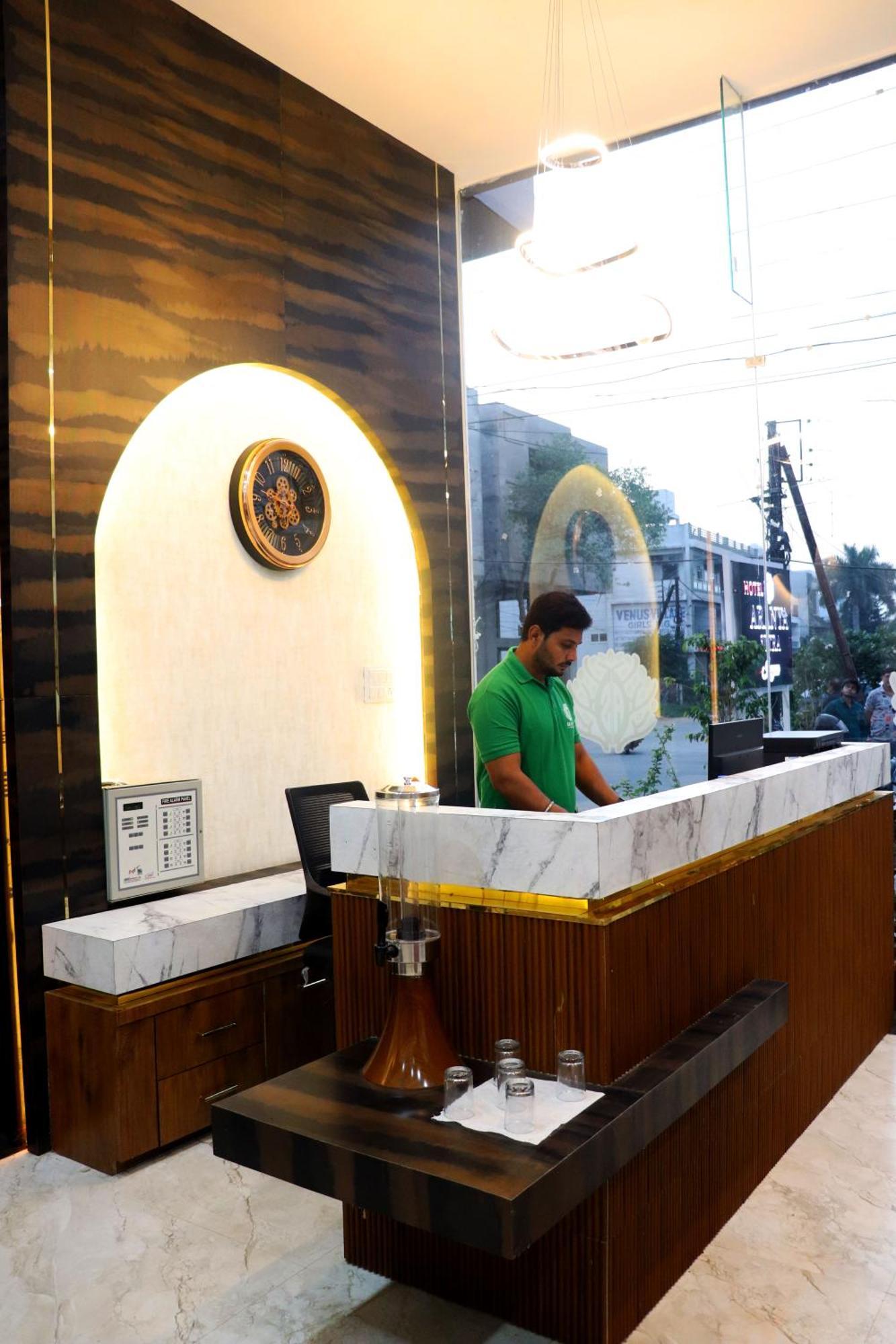 Hotel Aranyasutra Inaya, Indore Dış mekan fotoğraf