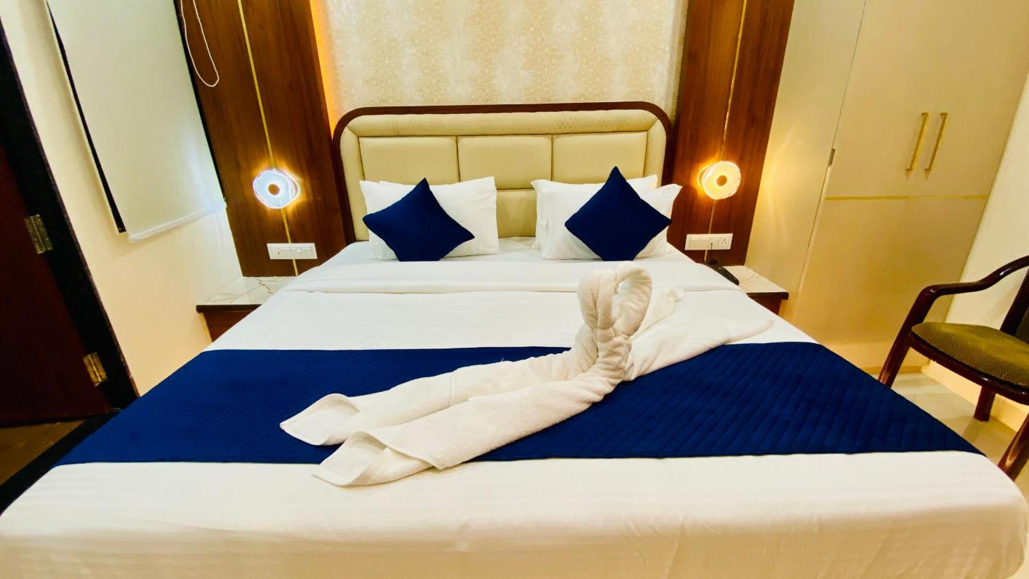 Hotel Aranyasutra Inaya, Indore Dış mekan fotoğraf