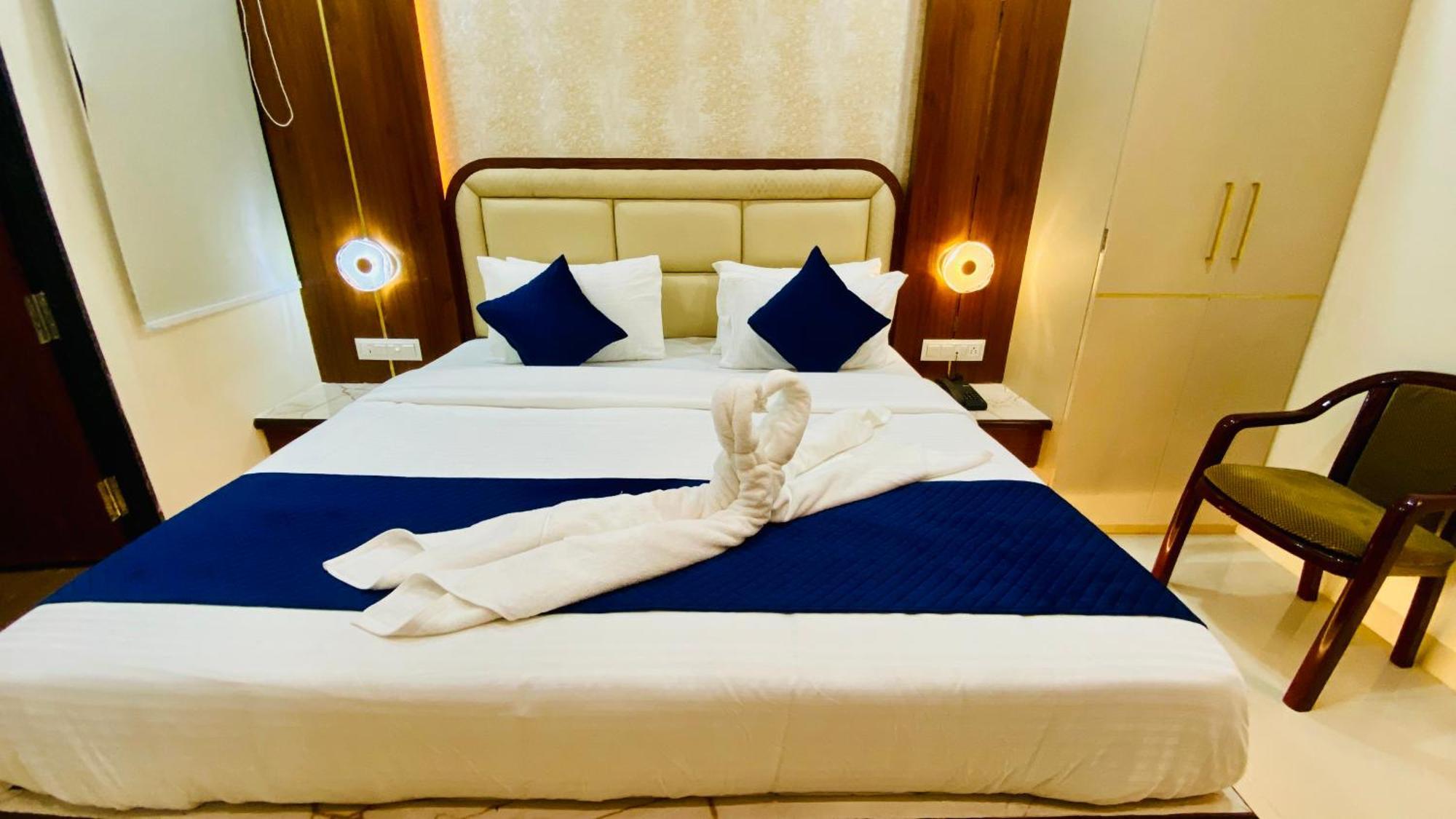 Hotel Aranyasutra Inaya, Indore Dış mekan fotoğraf