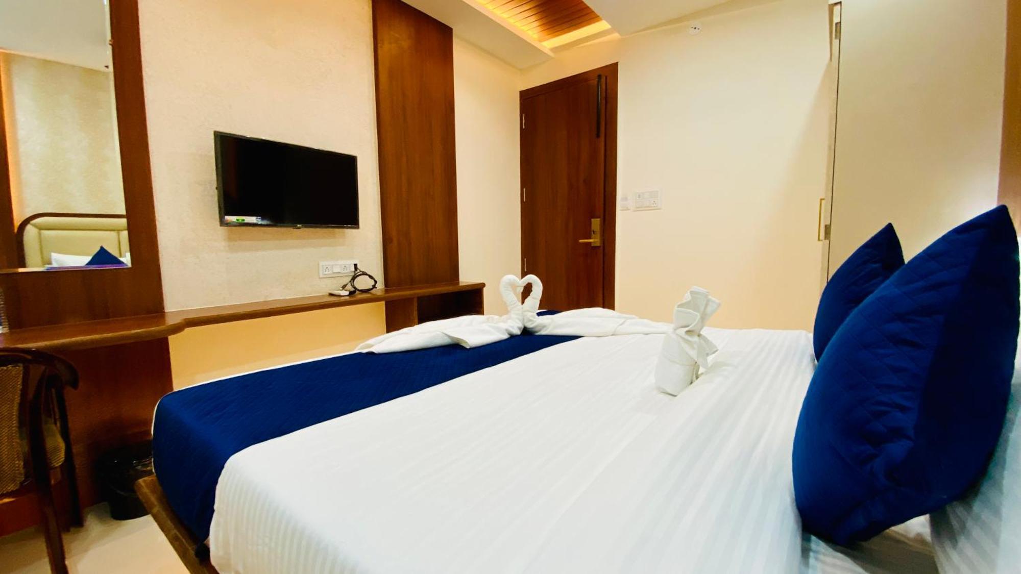 Hotel Aranyasutra Inaya, Indore Dış mekan fotoğraf