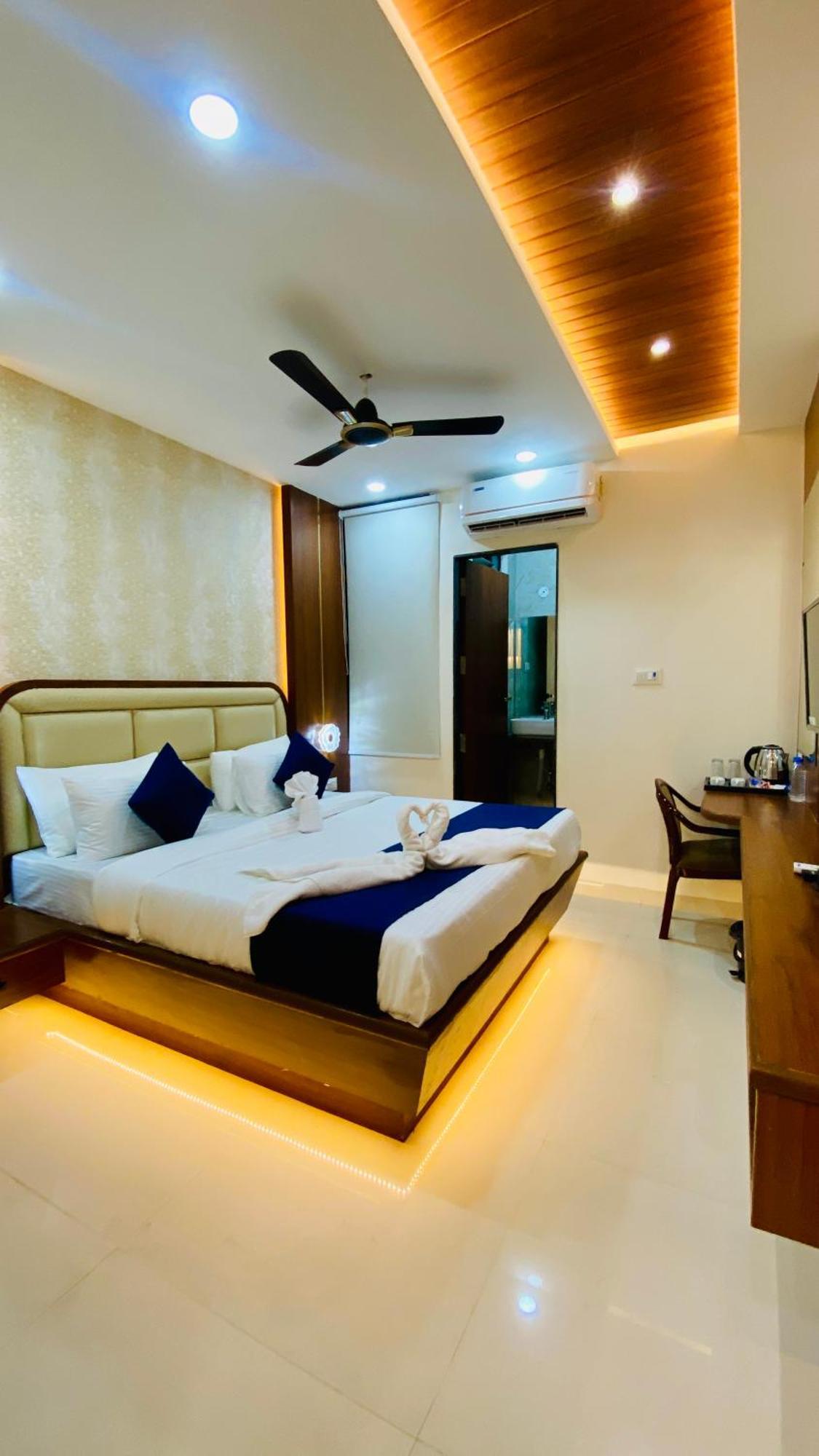 Hotel Aranyasutra Inaya, Indore Dış mekan fotoğraf